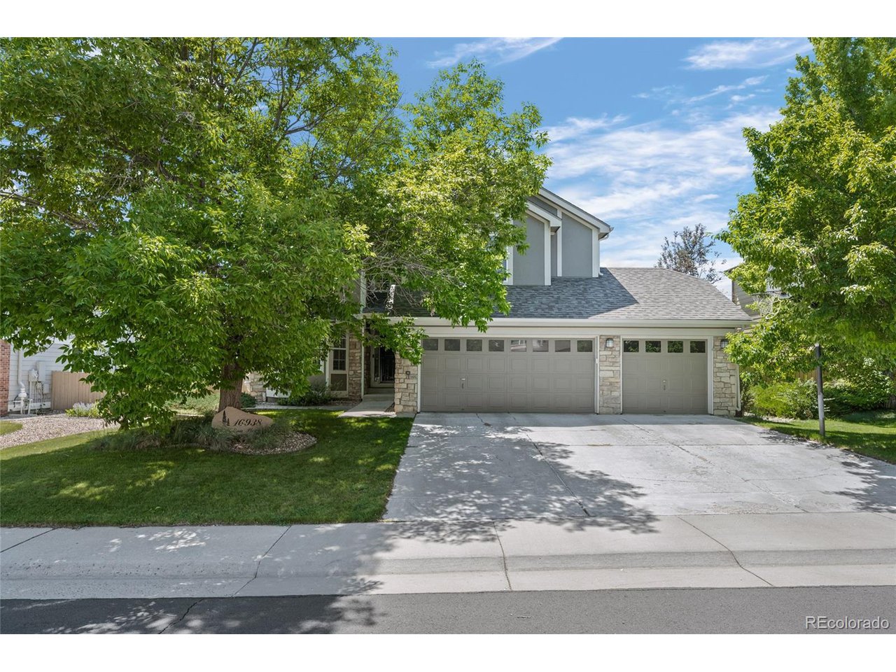 16938 Molina Pl
