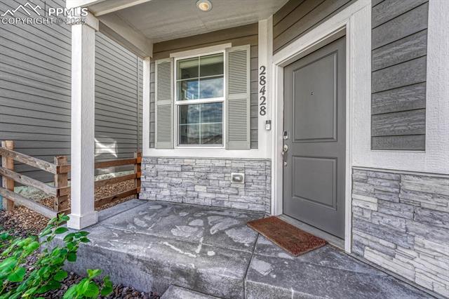 28428 E 8th Place