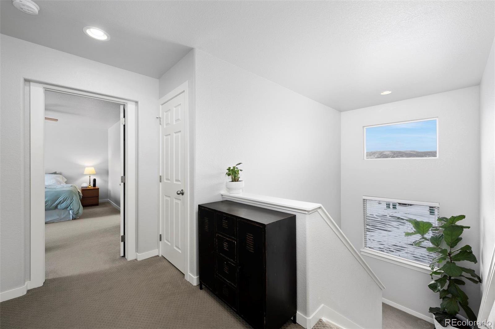 2534 Valley Oak Road