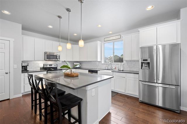2534 Valley Oak Road