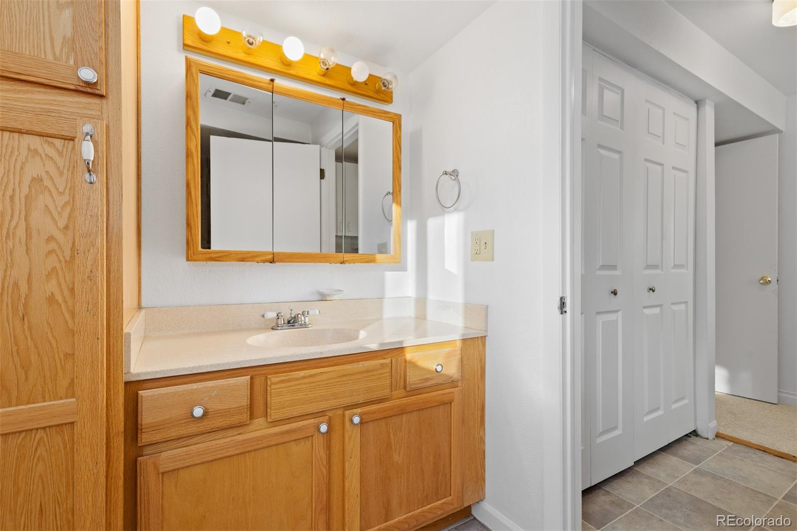 7926 E Fremont Avenue