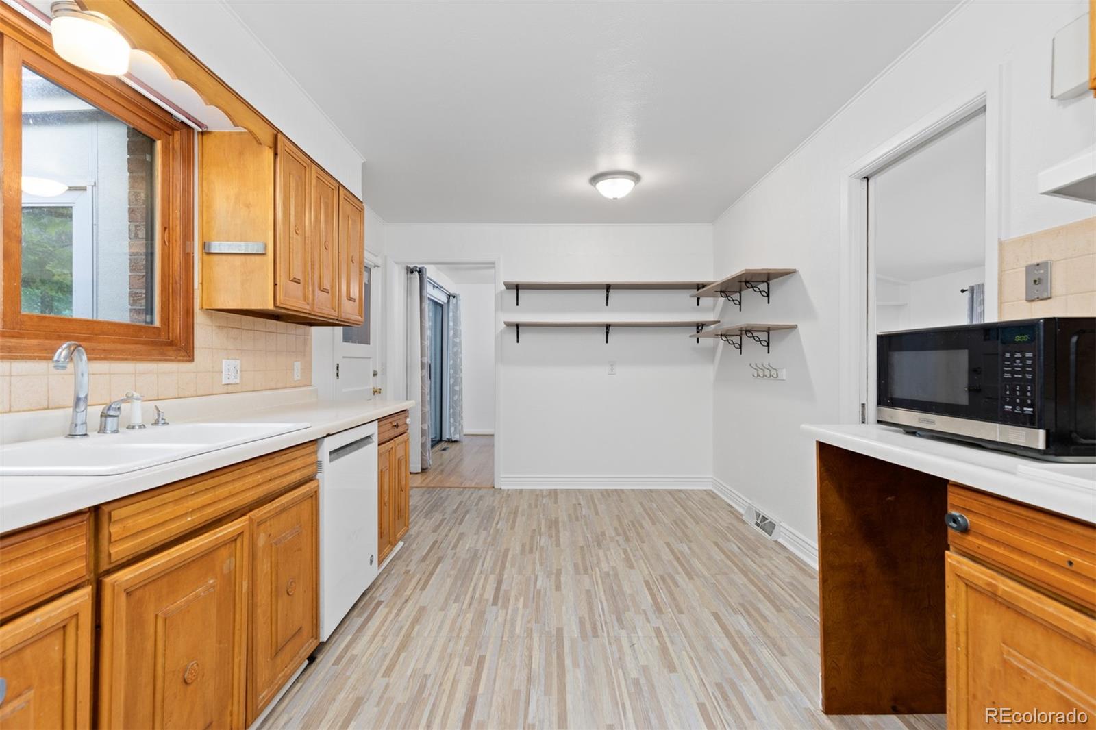 7926 E Fremont Avenue