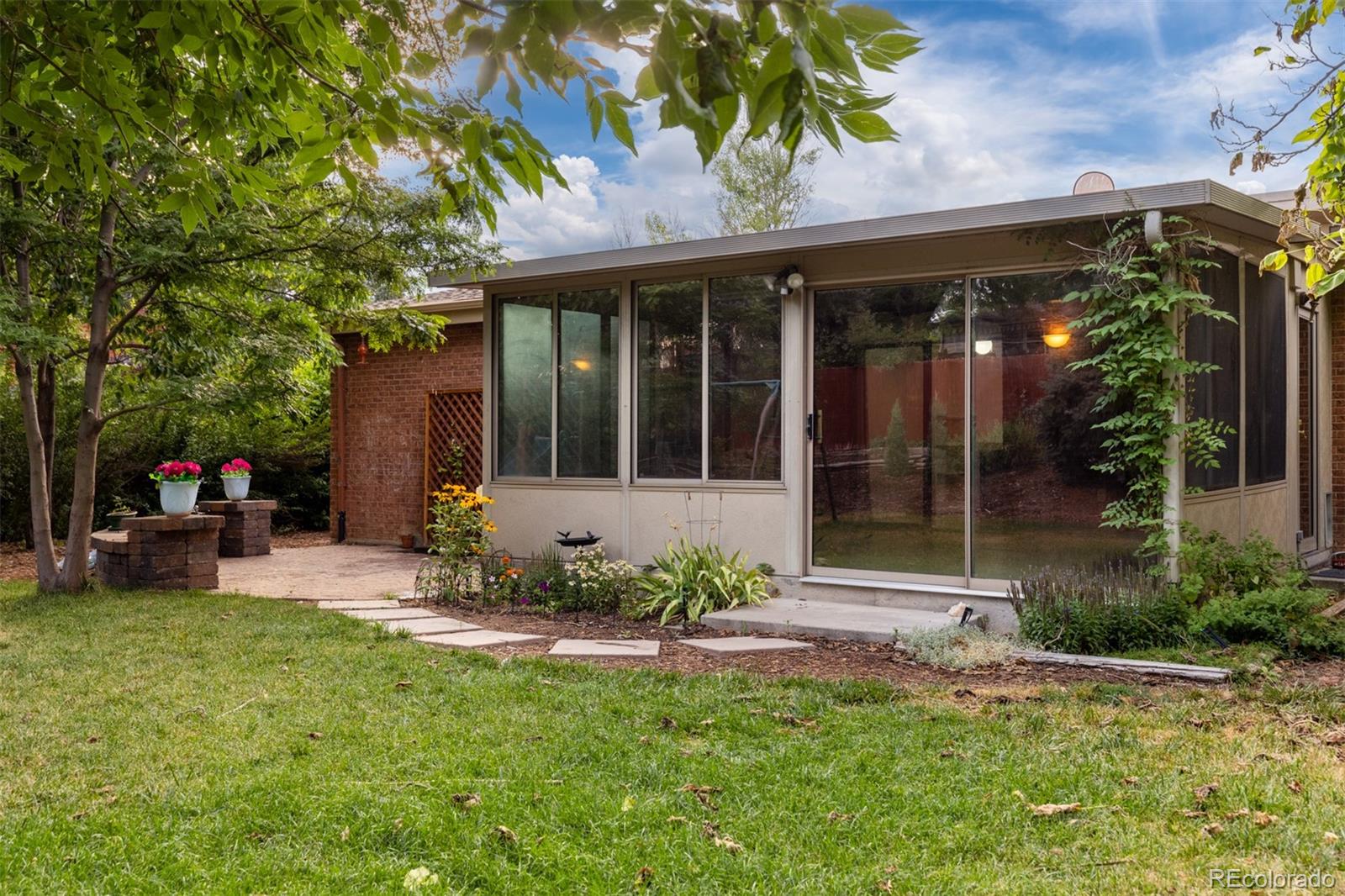 7926 E Fremont Avenue