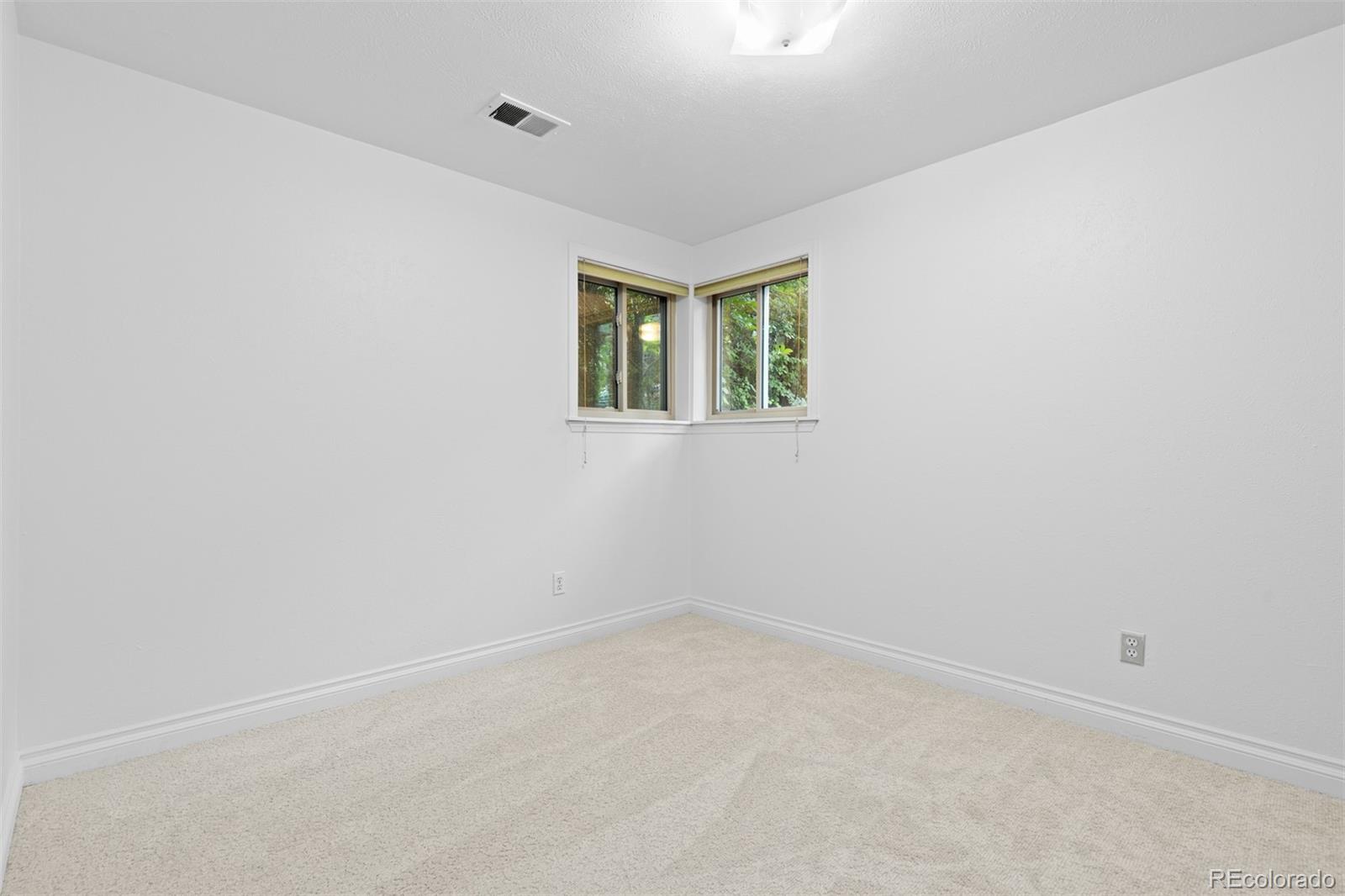 7926 E Fremont Avenue