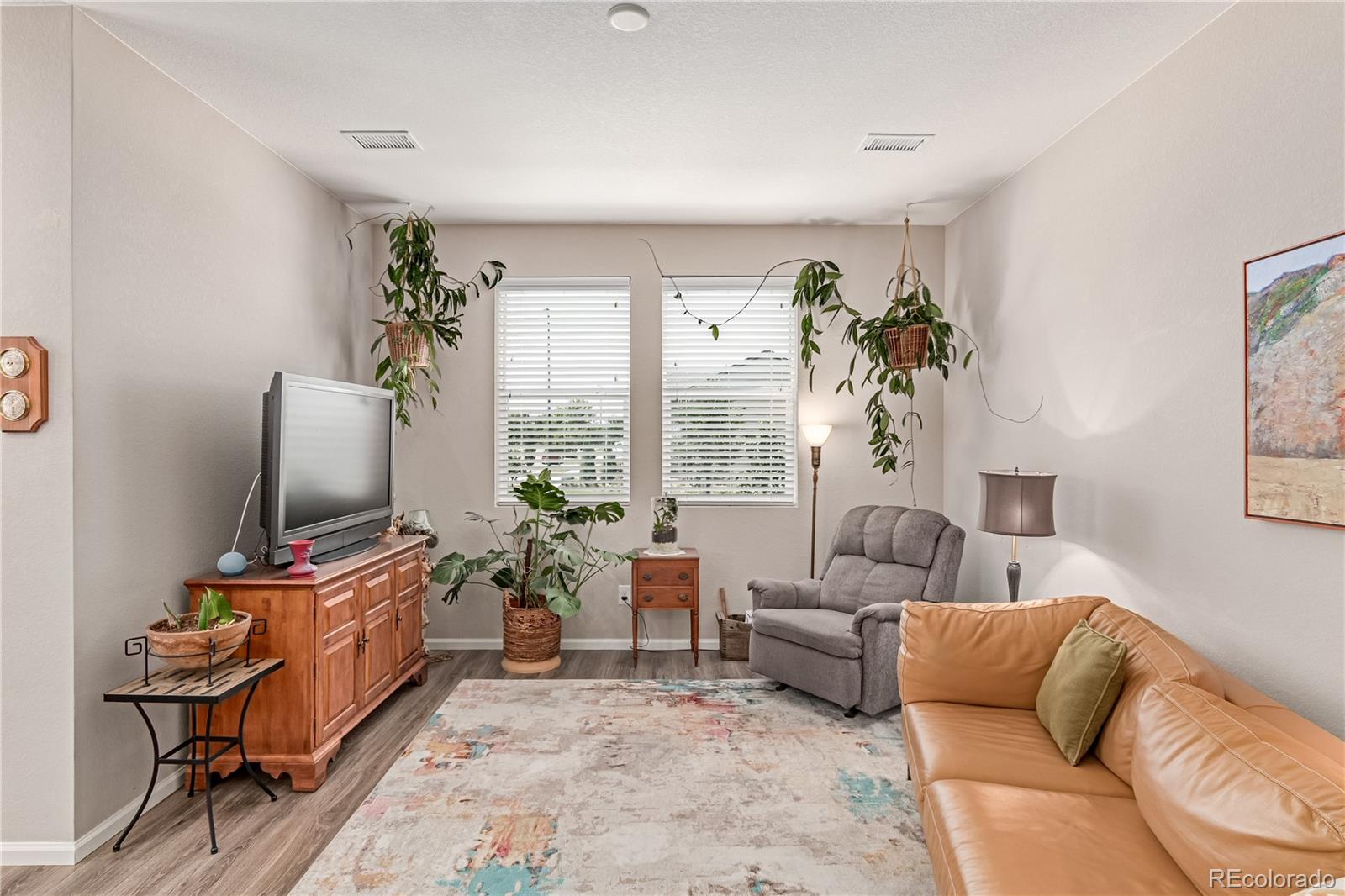 4790 Kittredge Street