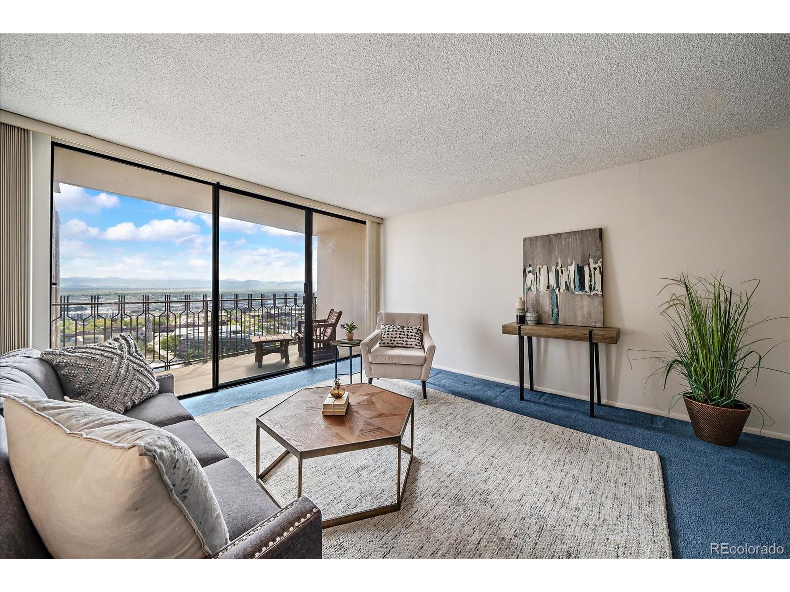 1020 15th St 30L