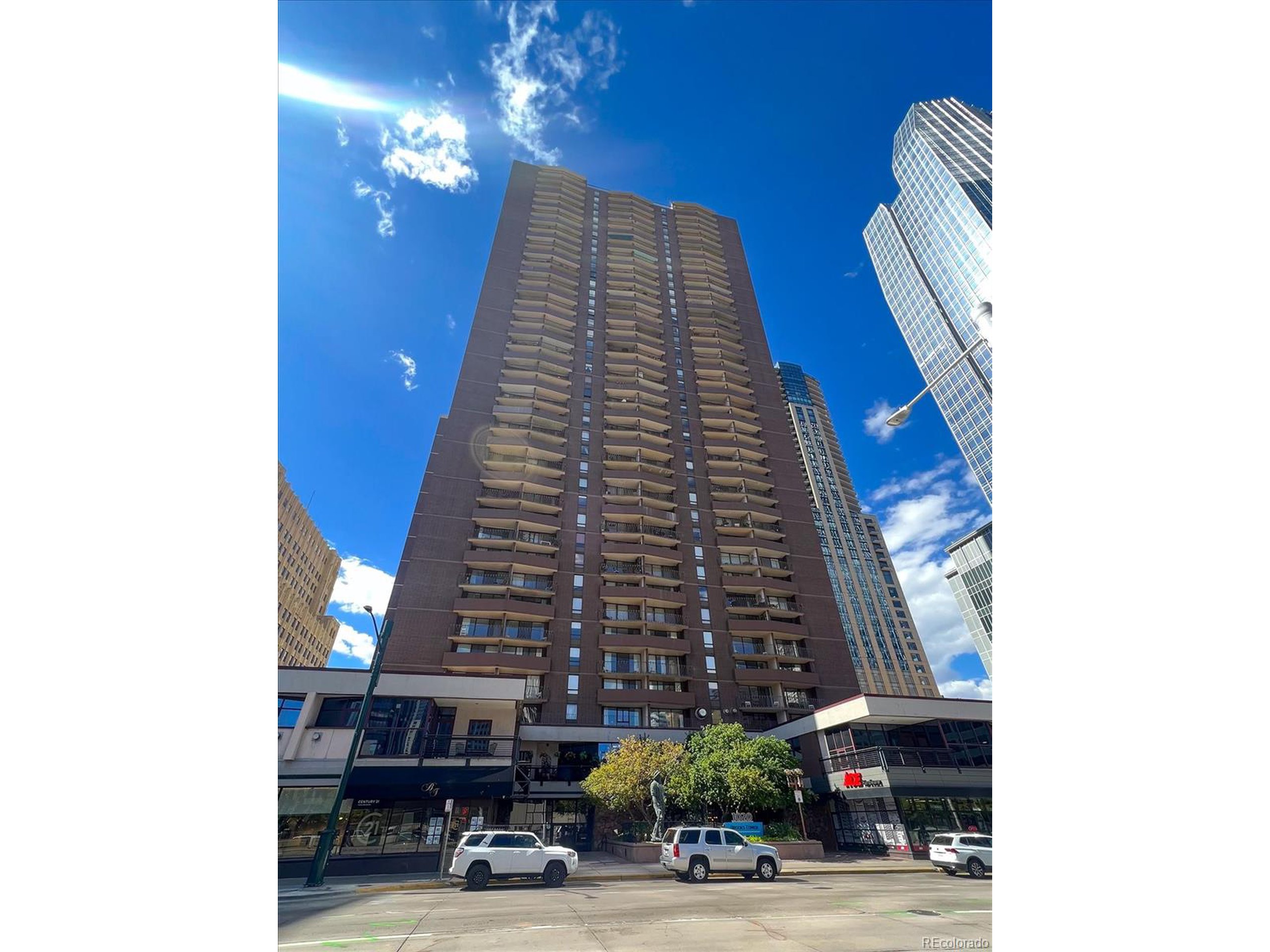 1020 15th St 30L