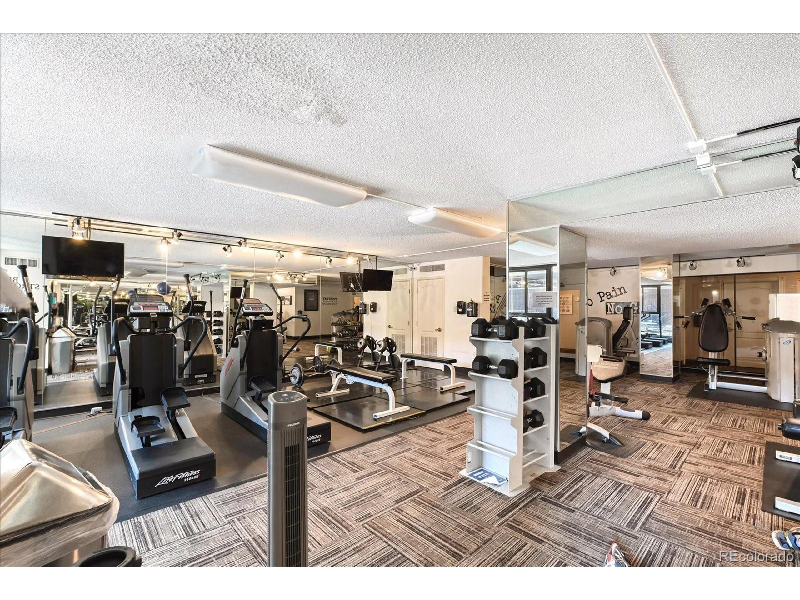 1020 15th St 30L