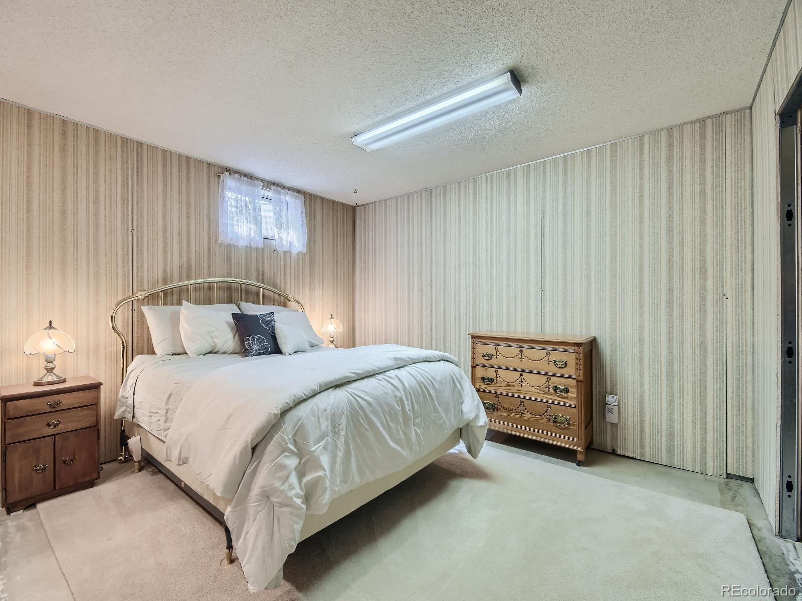3913 E 116th Place