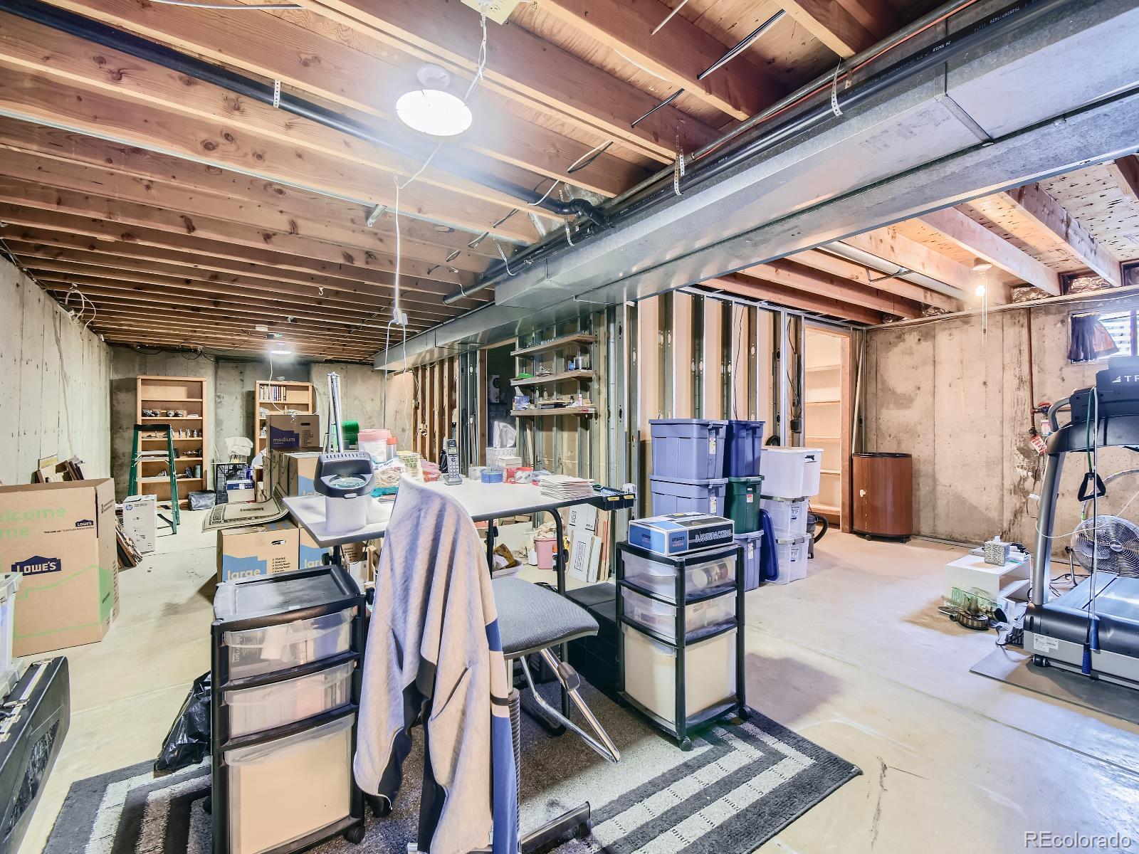 3913 E 116th Place