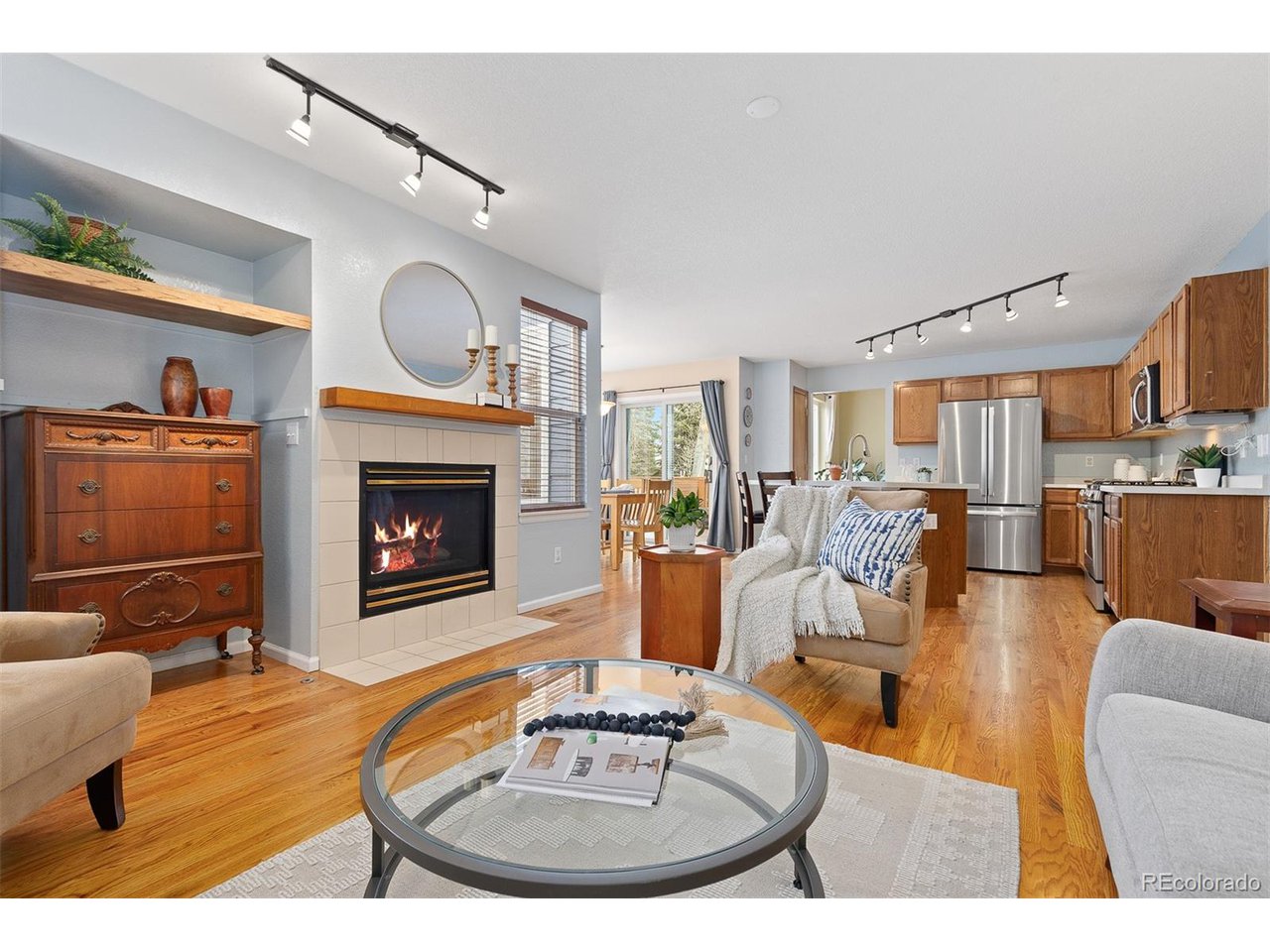 1898 Wilson Cir