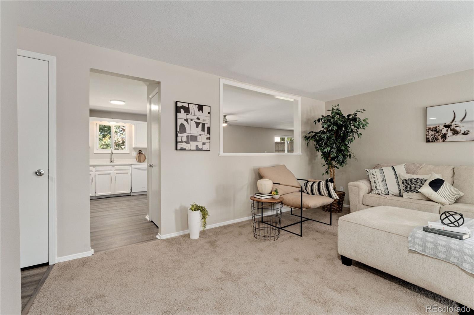 11059 W Saratoga Place