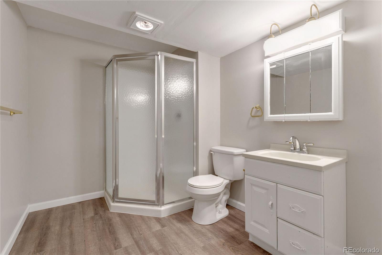 11059 W Saratoga Place