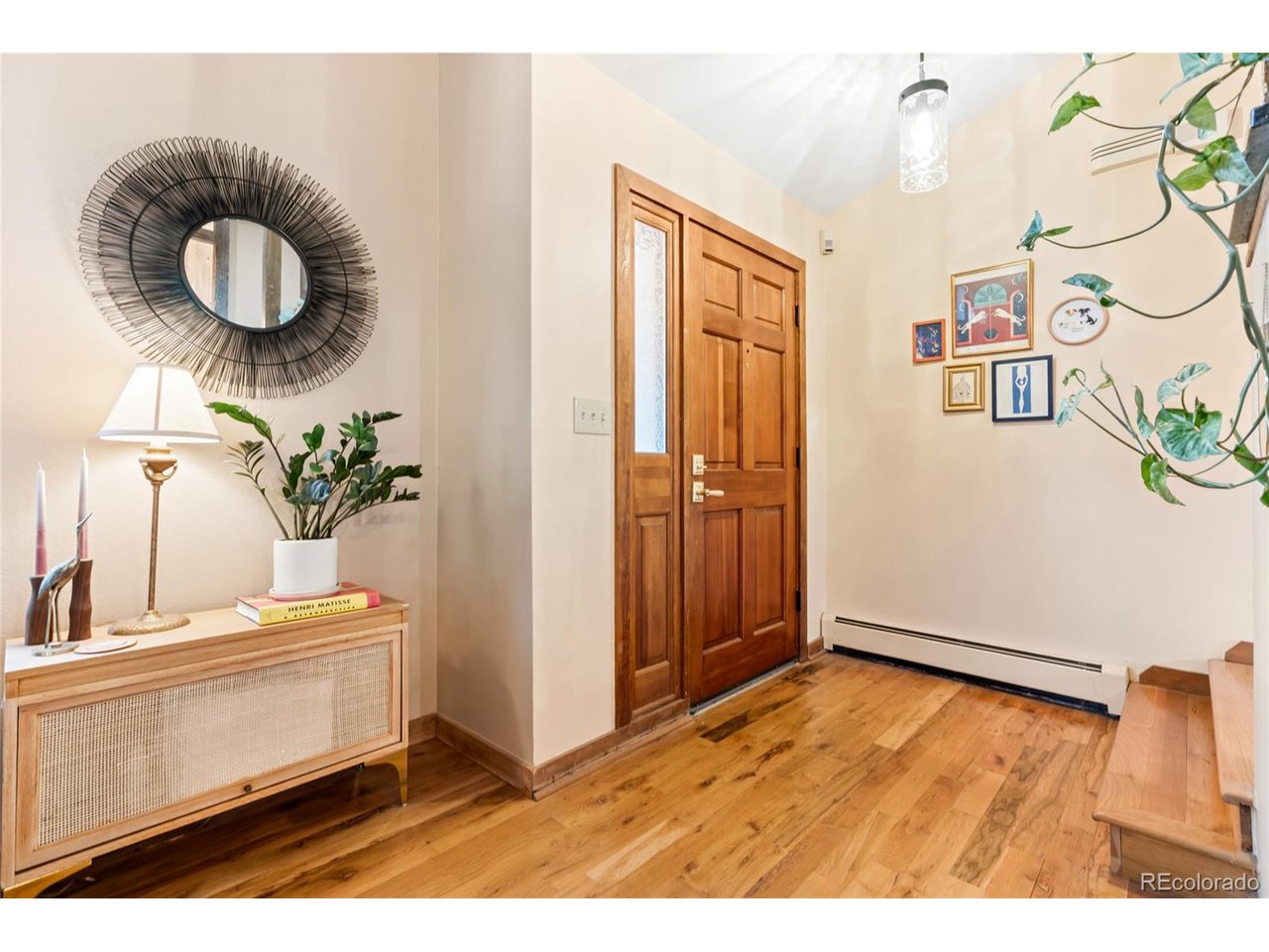 5996 N Villard Ct