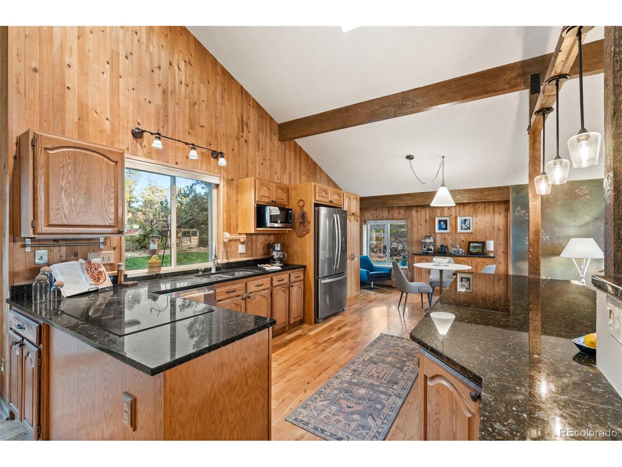 5996 N Villard Ct