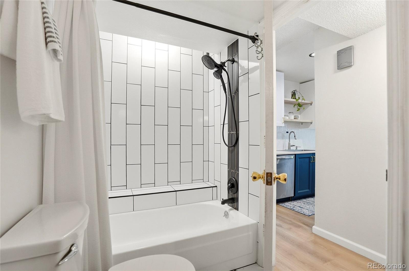 8095 E Colorado Avenue Unit: 2