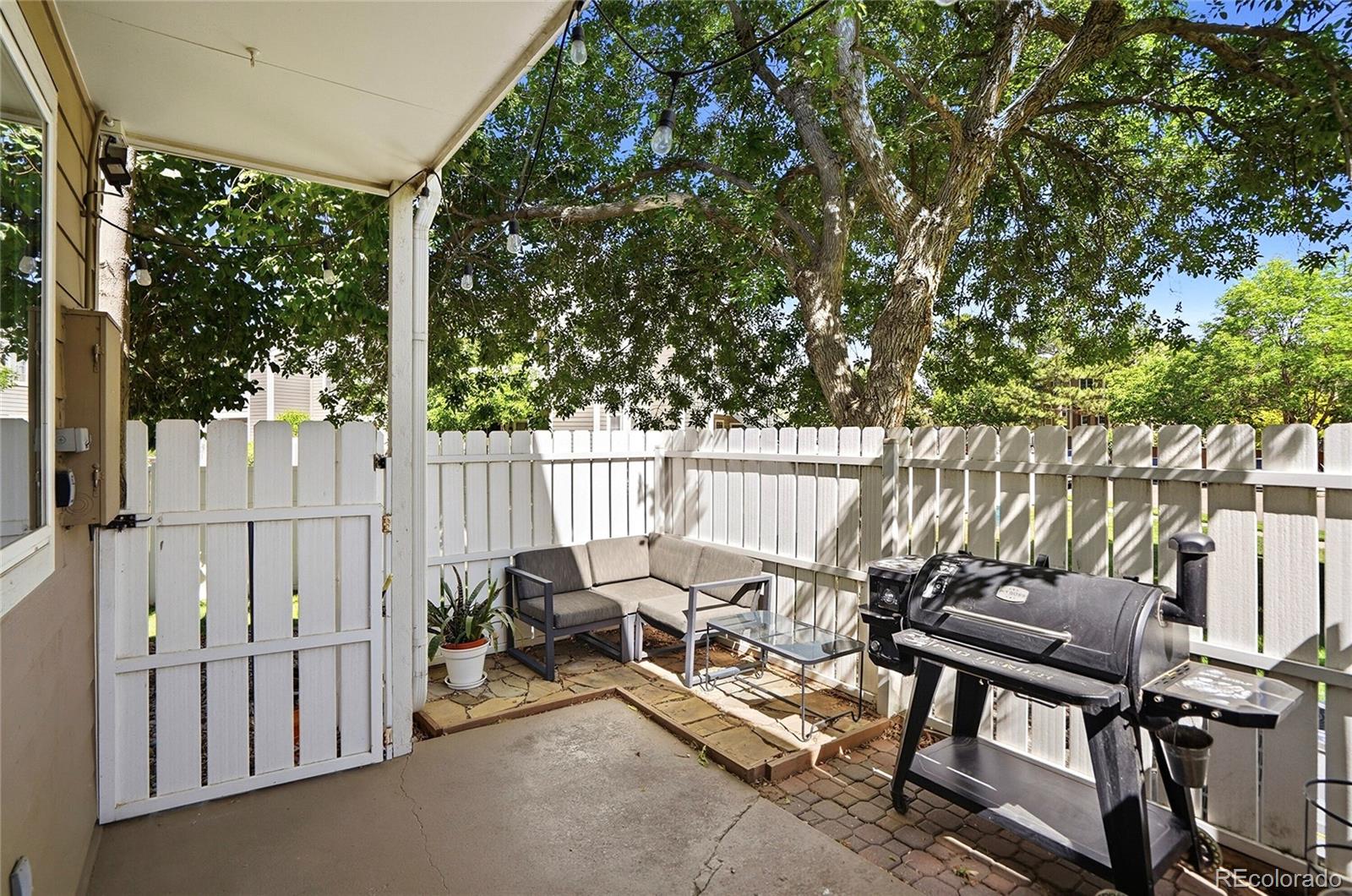 8095 E Colorado Avenue Unit: 2