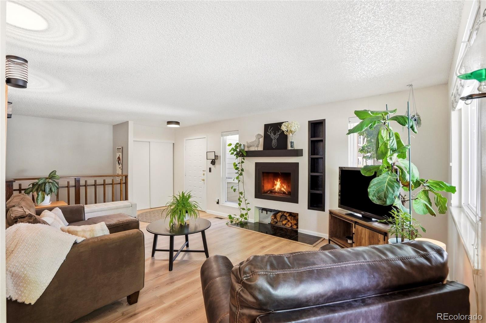 8095 E Colorado Avenue Unit: 2