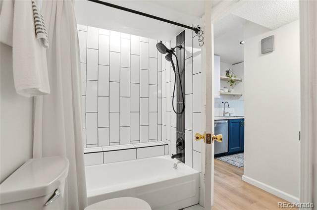 8095 E Colorado Avenue Unit: 2