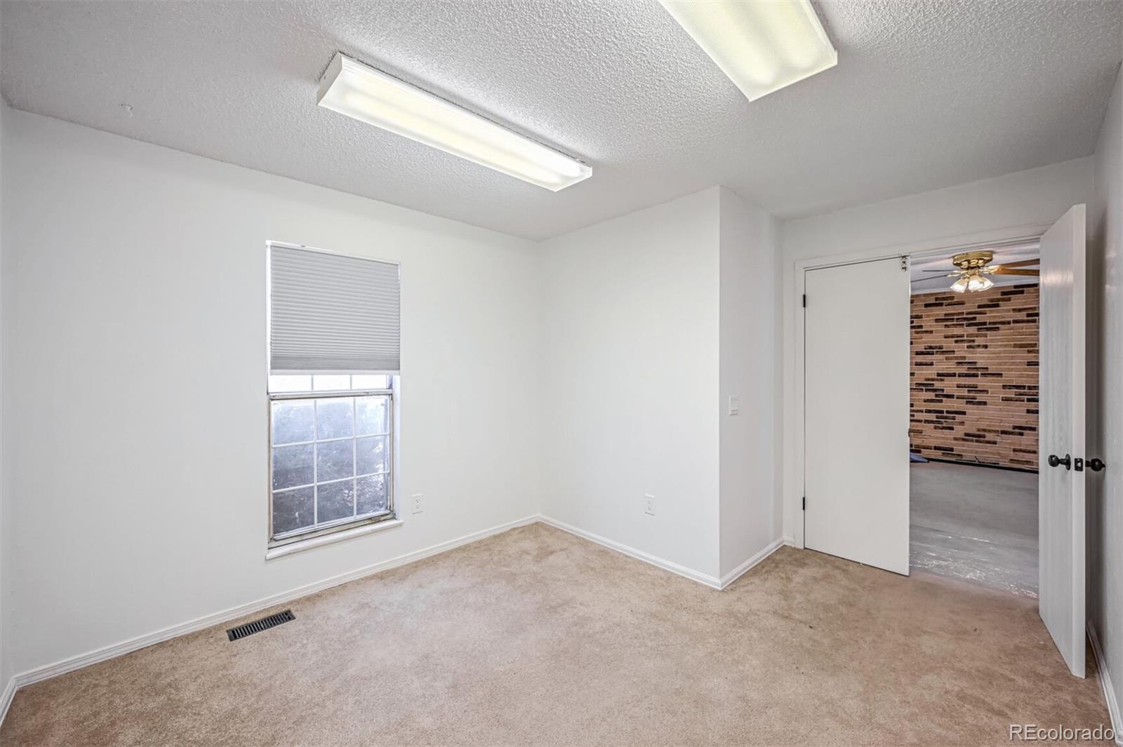 2804 W 100th Avenue