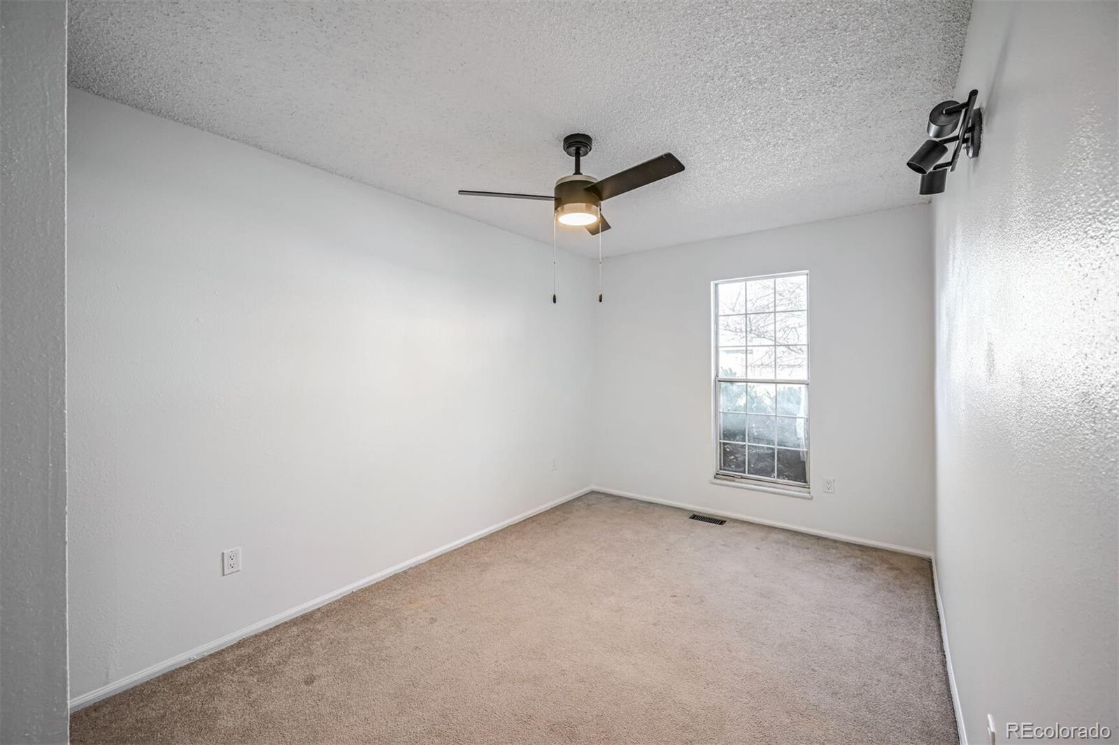 2804 W 100th Avenue