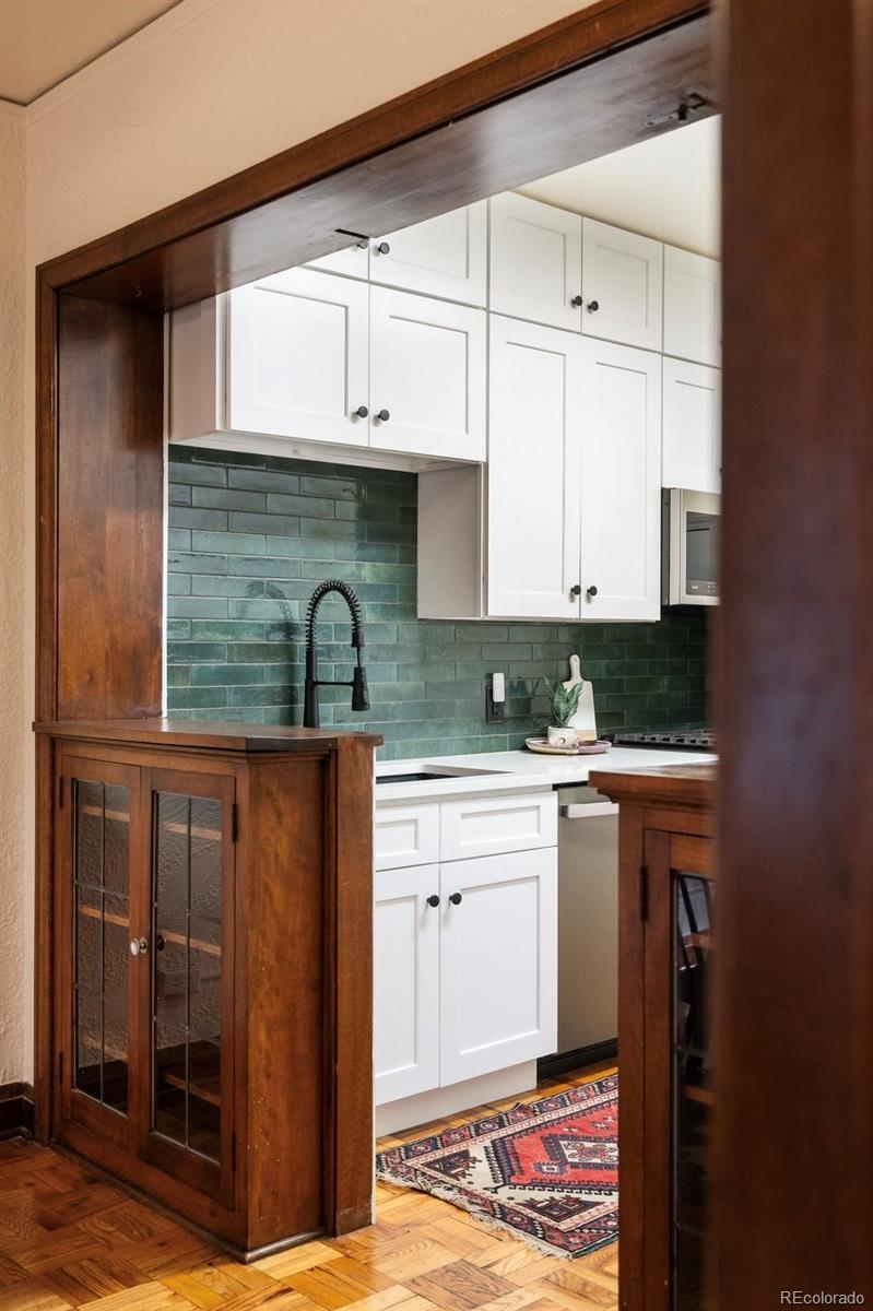 963 N Logan Street Unit: 3