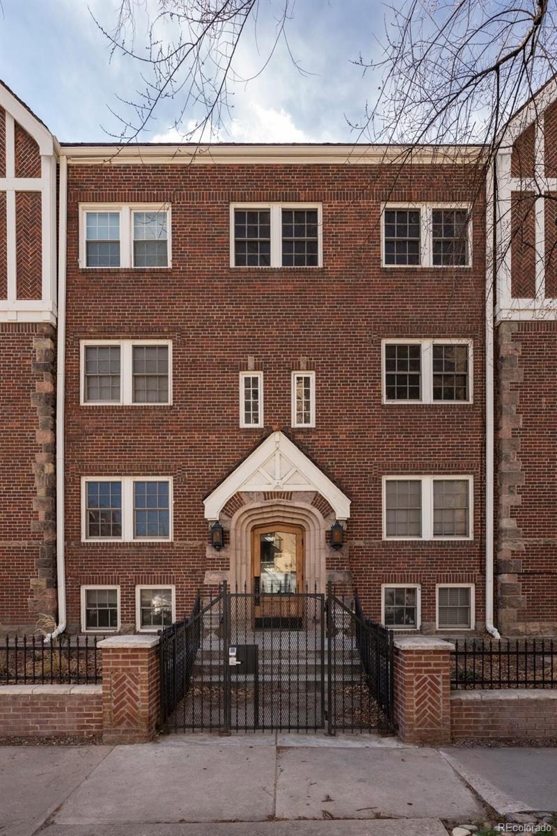 963 N Logan Street Unit: 3