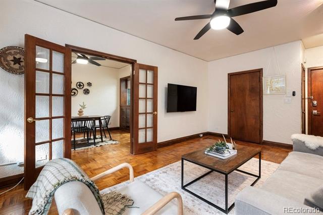 963 N Logan Street Unit: 3