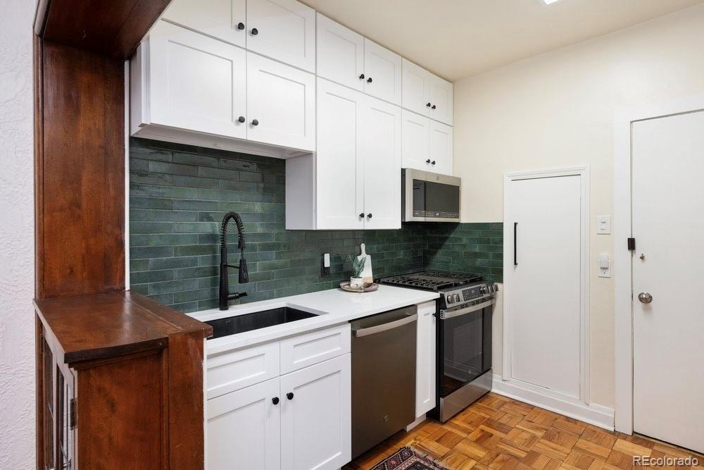 963 N Logan Street Unit: 3