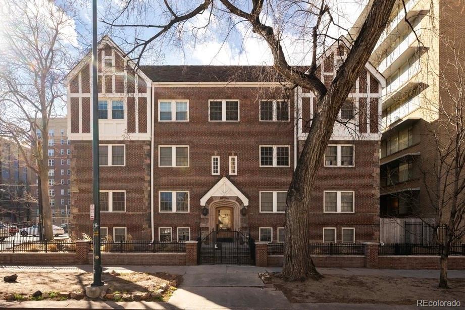 963 N Logan Street Unit: 3