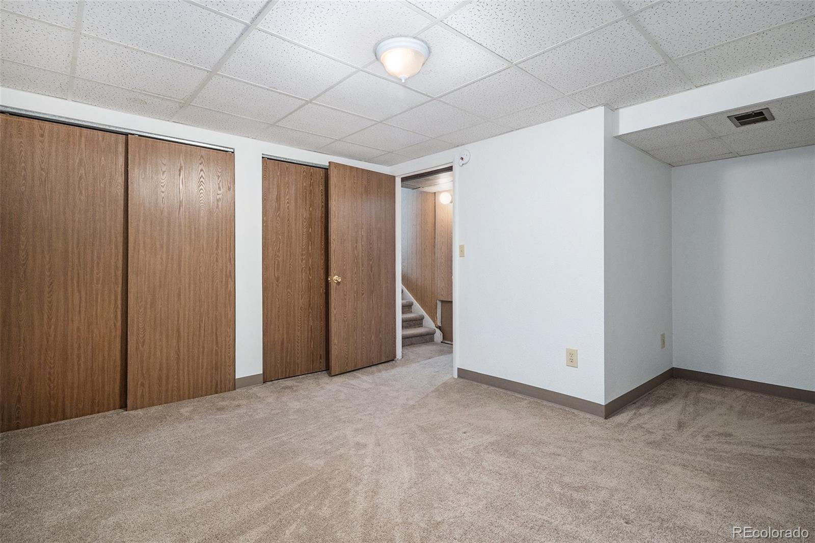 3048 S Akron Court
