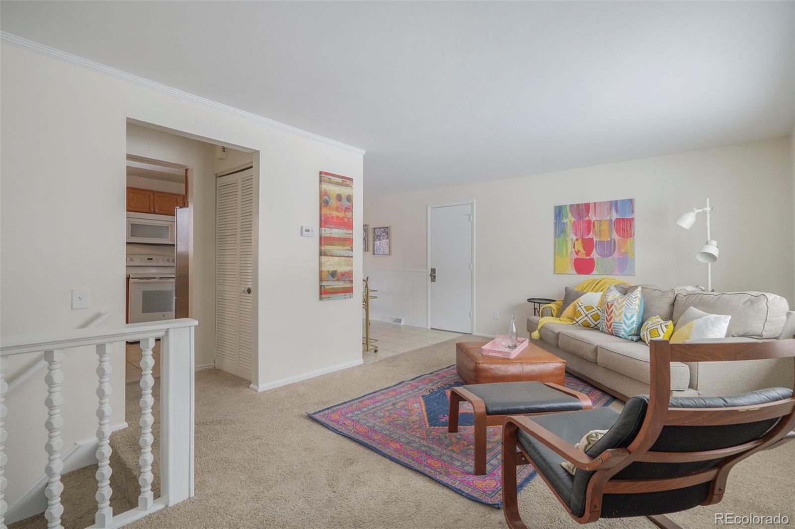 3048 S Akron Court