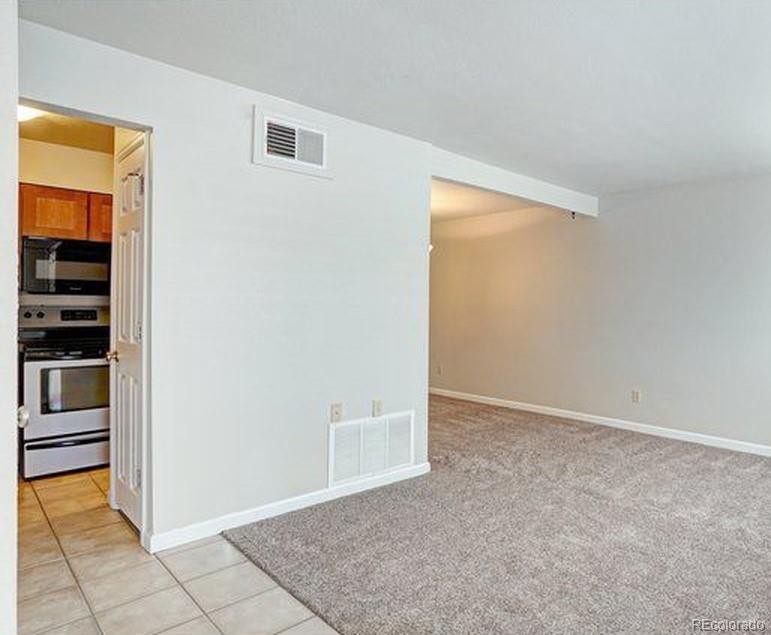 1705 Heatheridge Road Unit: B202