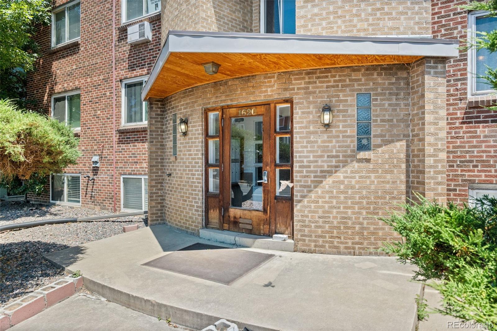 1620 Colorado Boulevard Unit: 1