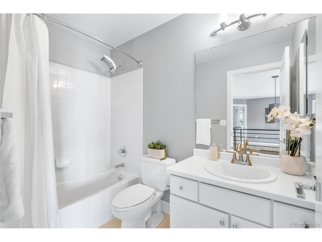 7450 S Houstoun Waring Cir