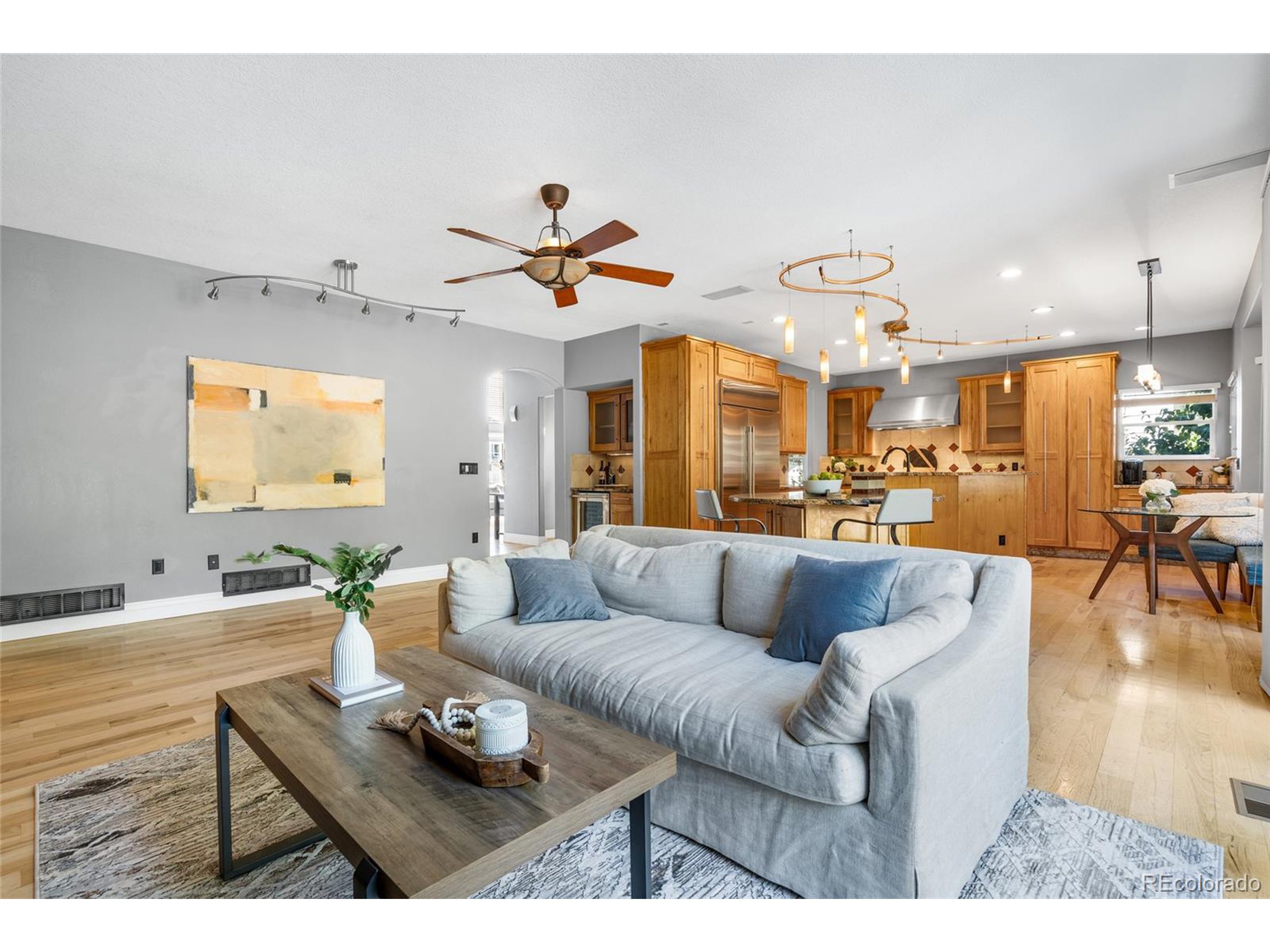 7450 S Houstoun Waring Cir