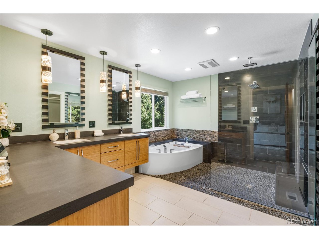 7450 S Houstoun Waring Cir