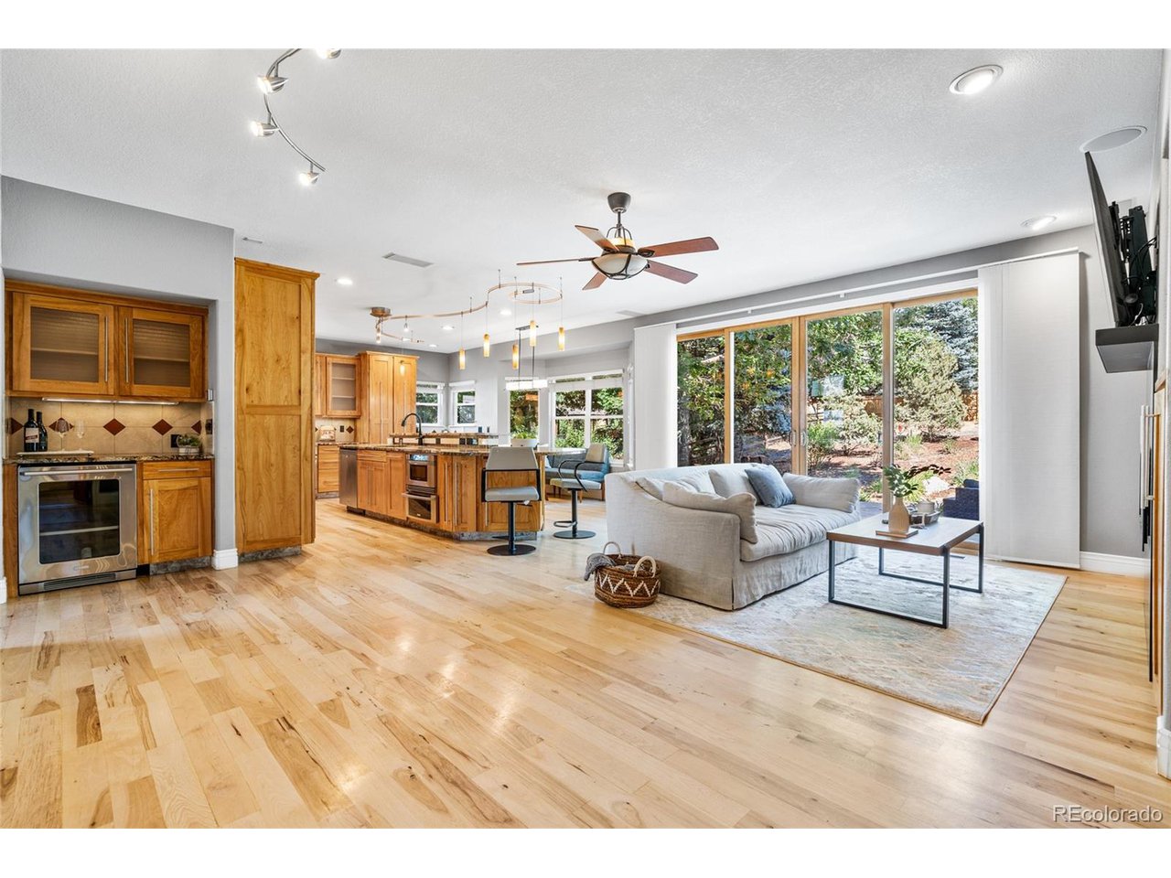 7450 S Houstoun Waring Cir