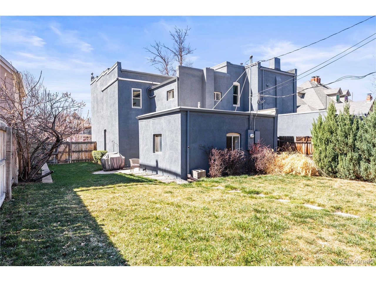 2342 N Ogden St