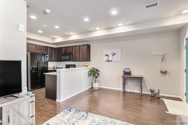 16092 E Warner Place