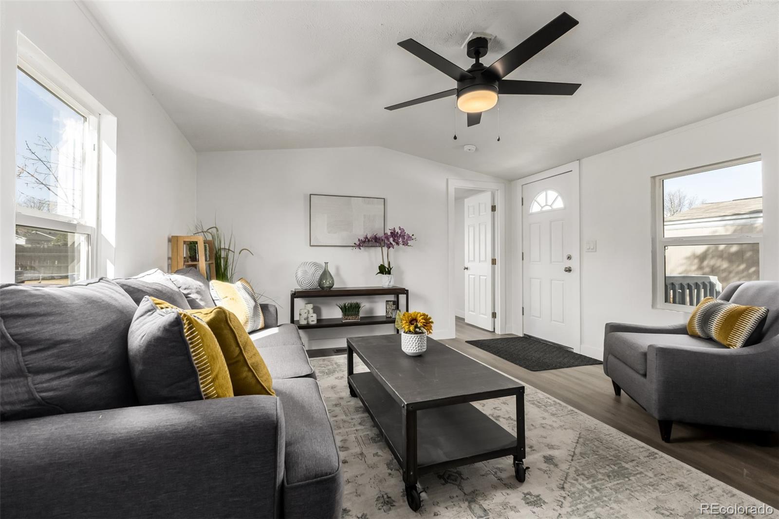 103 N Josephine Avenue