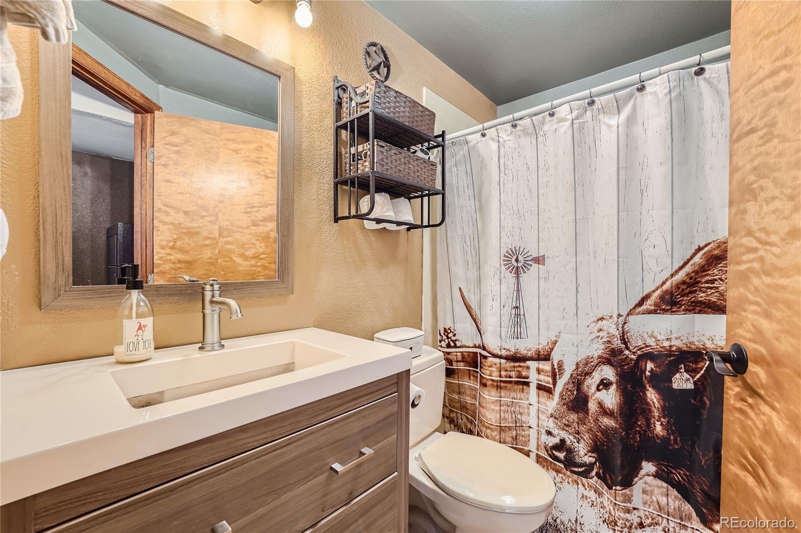 10914 W 85th Place