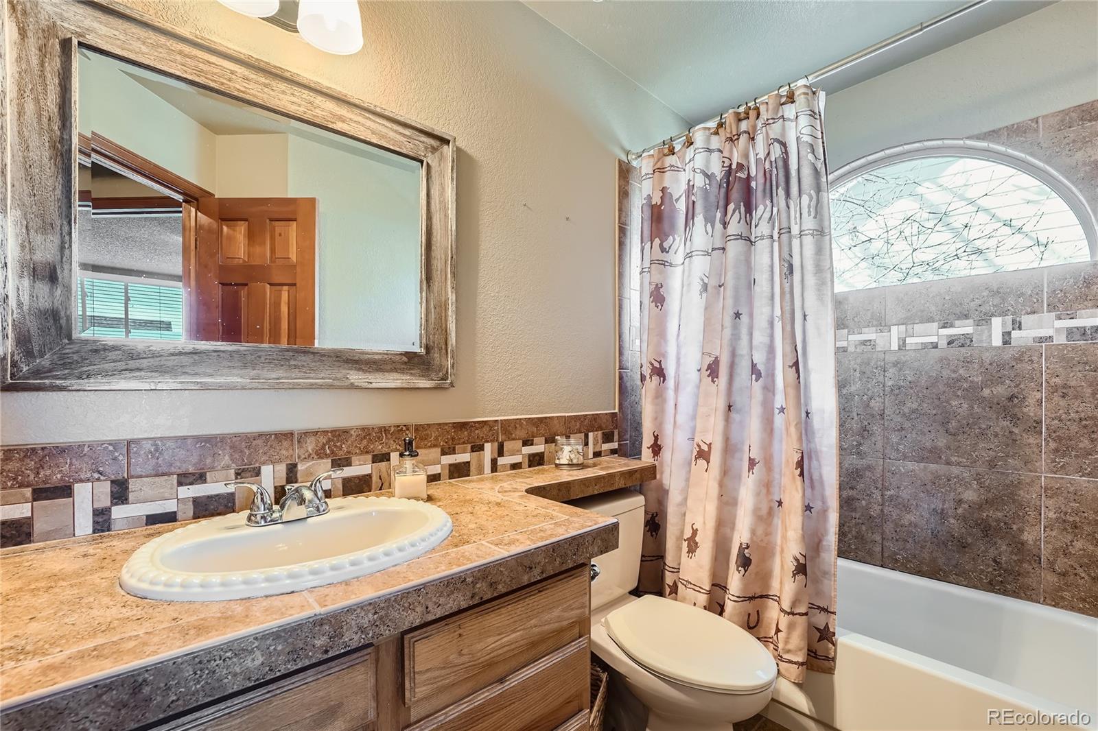 10914 W 85th Place