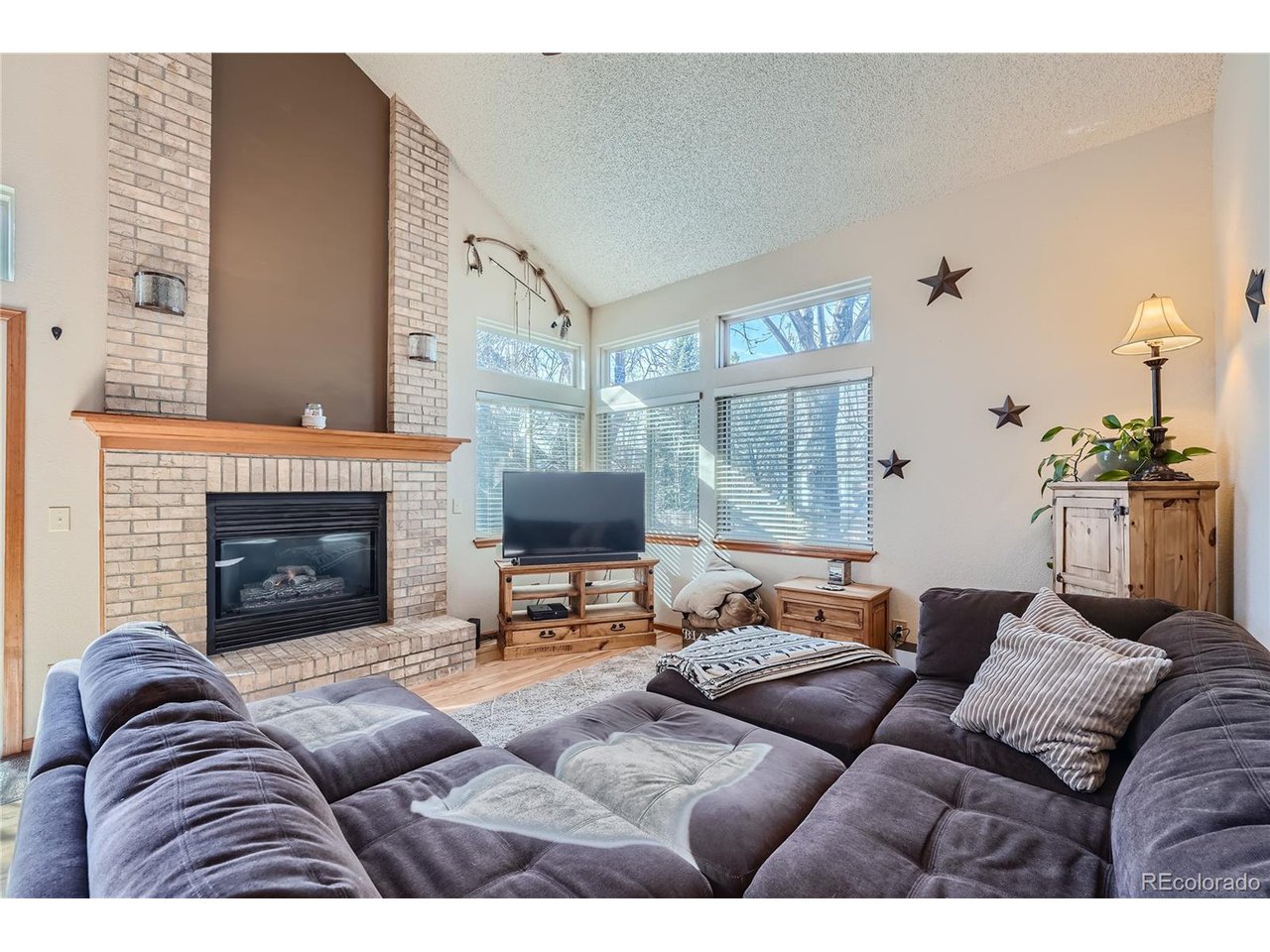 10914 W 85th Pl
