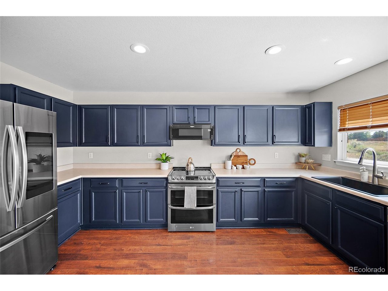 5929 Raleigh Cir