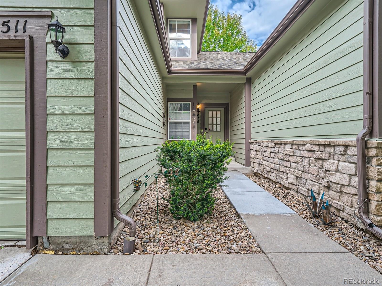 4511 S Tabor Court