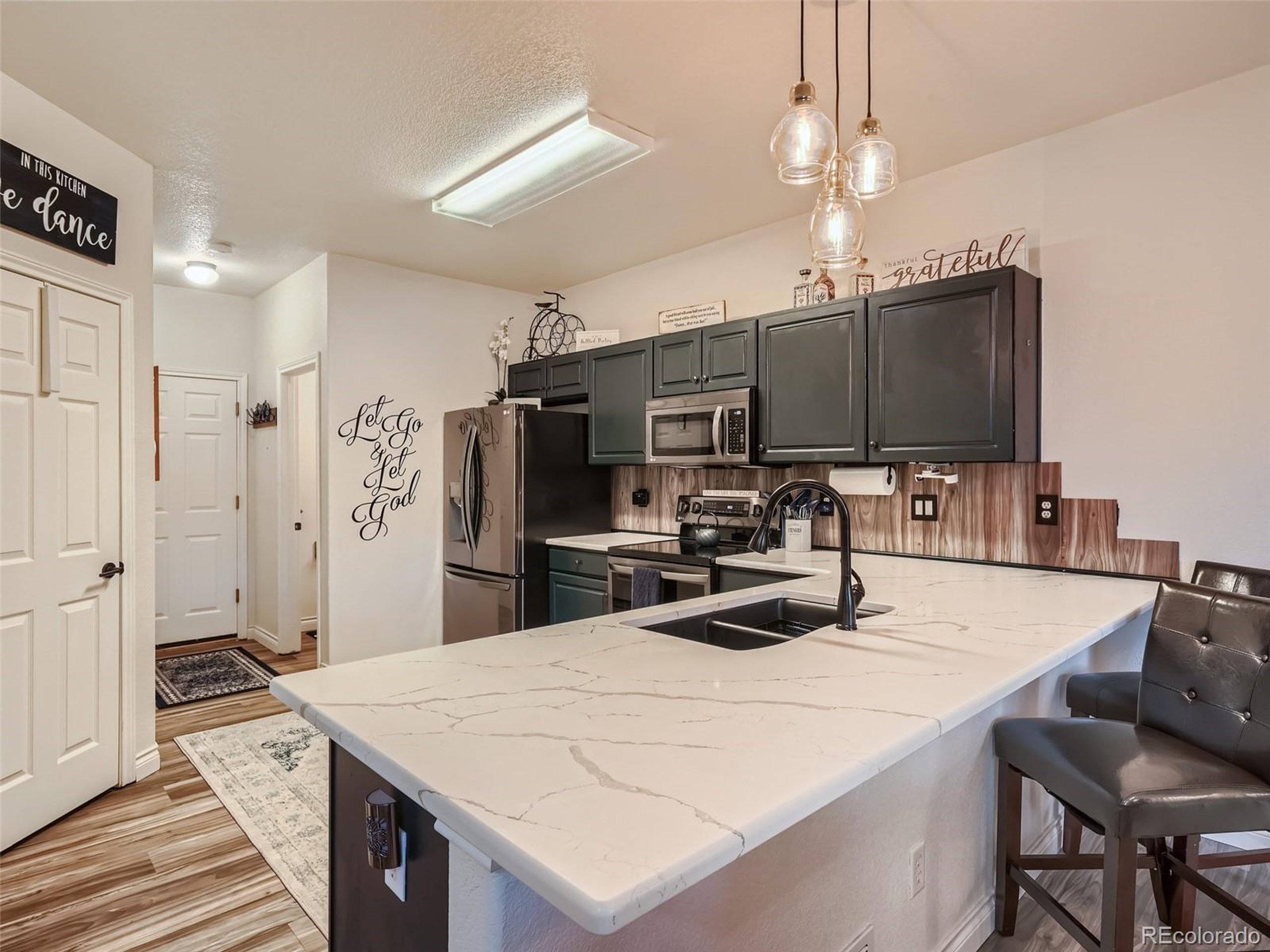 4511 S Tabor Ct