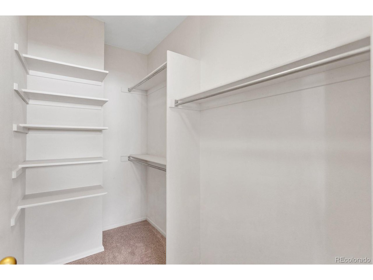 10734 W 63rd Pl 205