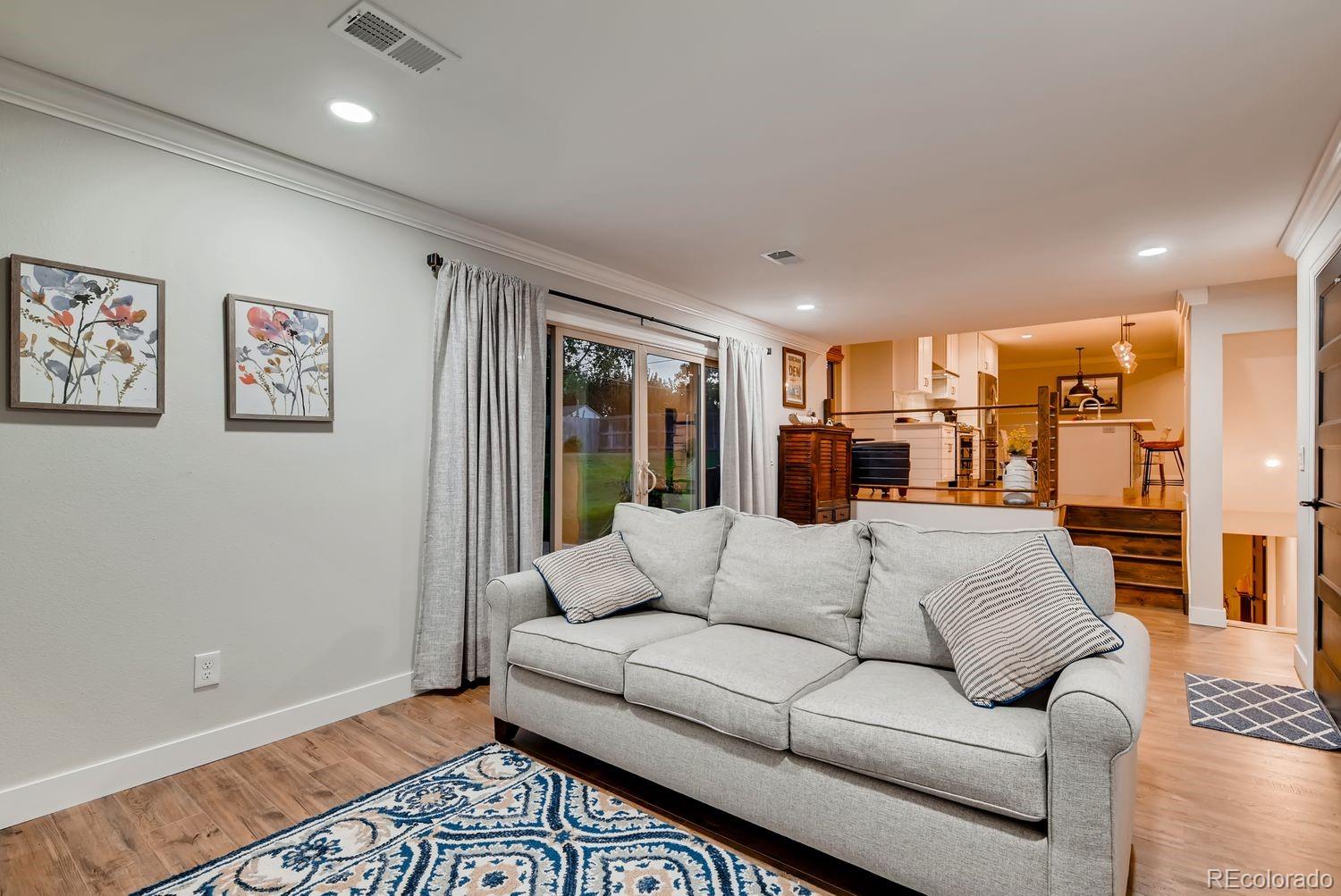 5102 W Fremont Drive
