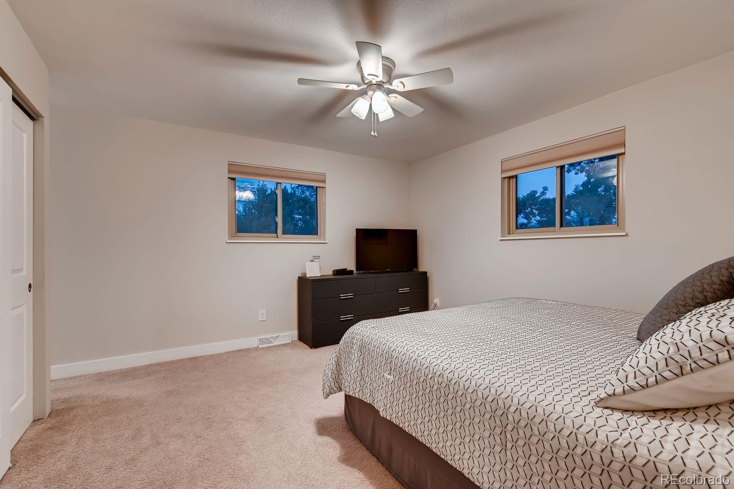 5102 W Fremont Drive